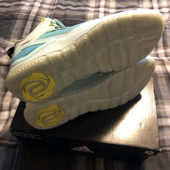 Adidas Rose son of chi - Picture 4 of 8